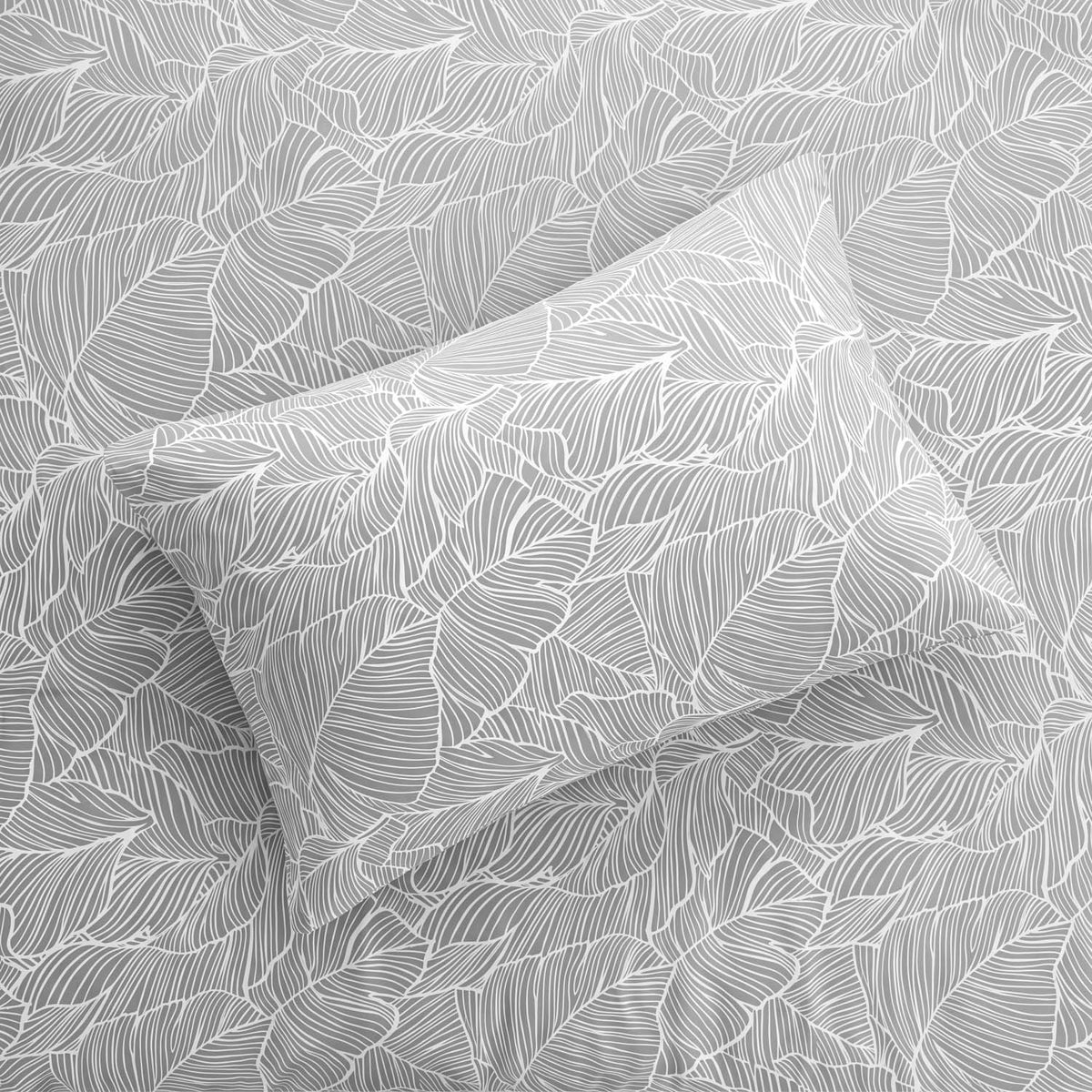 Sofia Home Textiles Printed Bedsheets - pattern details of Sofia Large Leaves printed double bedsheet set in Grey - مفروشات صوفيا - ملايات مطبوعة - تفاصيل نقشة طقم ملاية صوفيا ورق شجر كبير دبل باللون رمادي