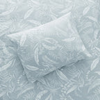 Sofia Home Textiles Printed Bedsheets - pattern details of Sofia Tree Branches printed double bedsheet set in Light Blue - مفروشات صوفيا - ملايات مطبوعة - تفاصيل نقشة طقم ملاية صوفيا فروع شجر دبل باللون أزرق فاتح