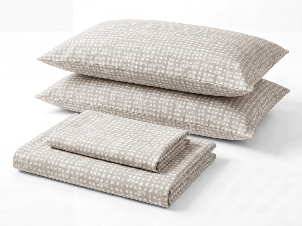 Sofia Home Textiles Printed Bedsheets - Sofia Small Checks Printed Double Flat Bedsheet Set 4 Pcs in Beige folded full set on a white background - مفروشات صوفيا - ملايات مطبوعة - طقم ملاية صوفيا مربعات صغيرة دبل مسطحة 4 قطع باللون بيج مطوي كامل على خلفية بيضاء