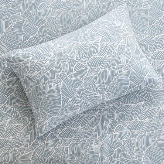 Sofia Home Textiles Printed Bedsheets - pattern details of Sofia Large Leaves printed double bedsheet set in Teal - مفروشات صوفيا - ملايات مطبوعة - تفاصيل نقشة طقم ملاية صوفيا ورق شجر كبير دبل باللون جنزاري